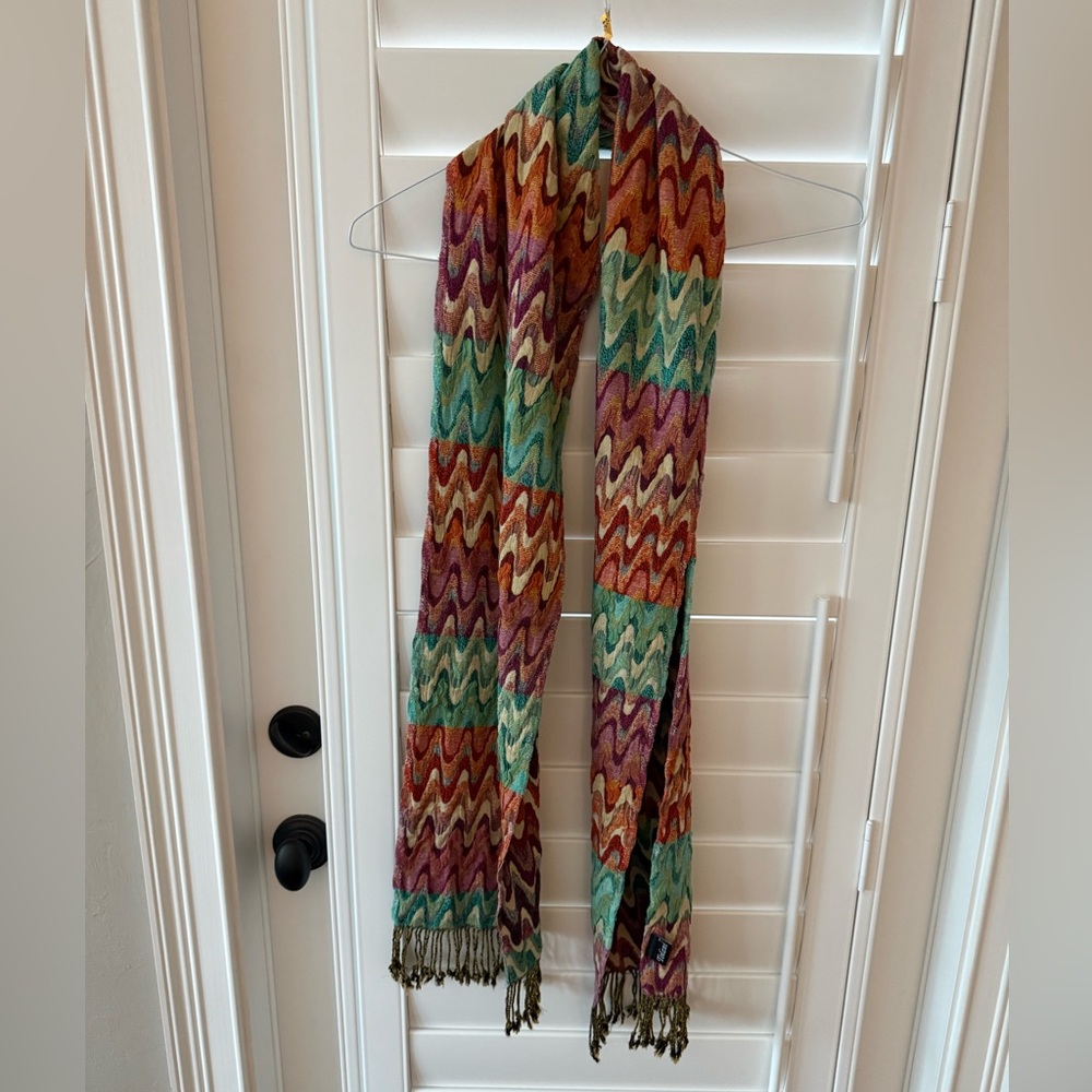 Tolani Multicolor Zigzag Patterned Curtain